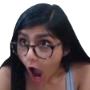 5525_Shocked_Mia_Khalifa emote