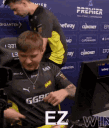 s1mpleez Emote