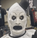 side_eye emote