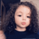 kiss Emote